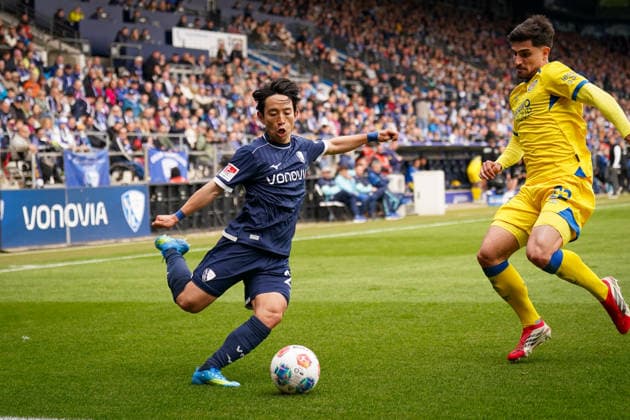 Deutschland: Fussball 2. Bundesliga 2025 - 2026, 29. Spieltag - VfL Bochum vs Eintracht Braunschweig - Vonovia Ruhrstadion: Koji Miyoshi (VfL Bochum, 23)