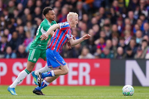 Crystal Palace v Newcastle United, Premier League Will Hughes of Crystal Palace under pressure from Jacob Murphy of Newcastle United during the Crystal Palace v Newcastle United Premier League match at Selhurst Park, London, England on 12 April 2026 Credit: Dylan Hepworth Every Second Media Editorial use only. All images are copyright Every Second Media Limited. No images may be reproduced without prior permission. All rights reserved. Premier League and Football League images are subject to licensing agreements with Football DataCo Limited. see https: www.football-dataco.com Copyright: xIMAGO EveryxSecondxMediax ESM-1906-0026 DylanxHepworthx xEveryxSecondxMediax