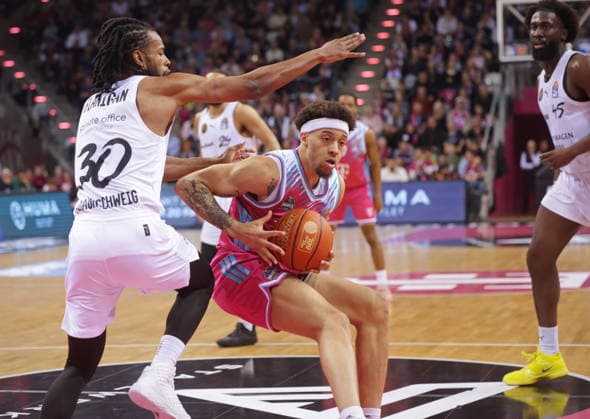 Alijah Comithier Telekom Baskets Bonn vs. Basketball Löwen (Loewen) Braunschweig 29. Speiltag - Saison 2025 26