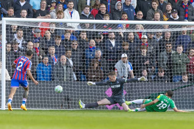 Crystal Palace v Newcastle United, Premier League, Football, Selhusrt Park Stadium, London, UK - 12 Apr 2026 Goal. William Osula of Newcastle United (18) scores (0-1) London Selhusrt Park Stadium Selhurst GBR, UK NEWSPAPERS OUT Copyright: xEllixBirchx