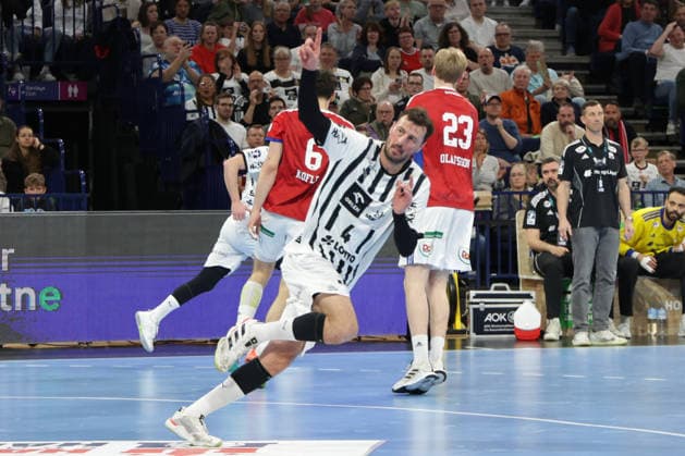2026.04.12 xfsx Daikin HBL Handballl 1. Bundesliga Hamburger Sportverein Handball - THW Kiel v.l. Domagoj Duvnjak (THW Kiel ,4) feiert sein Tor Copyright: HMBxMedia FernandoxSoares