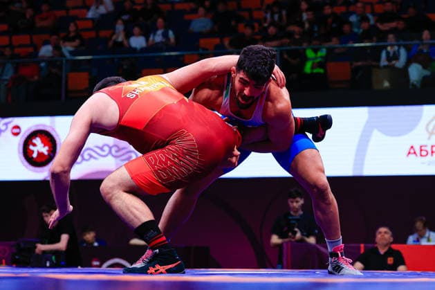 Senior Wrestling Asian Championships 92kg FS - Mohammadmobin Gholamali Azimi (IRI) df. Magomed Sharipov (BRN)