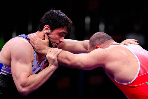 Senior Wrestling Asian Championships 125kg FS - Amir Hossein Abbas Zare (IRI) df. Shamil Magomed A Sharipov (BRN)