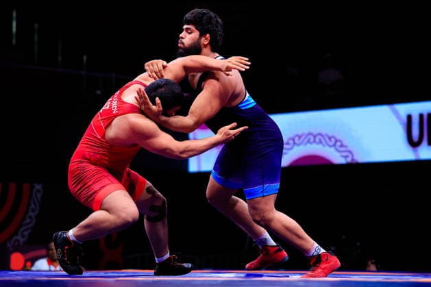 Senior Wrestling Asian Championships 125kg FS - Dinesh Dinesh (IND) df. Arslanbek Turdubekov (KGZ)
