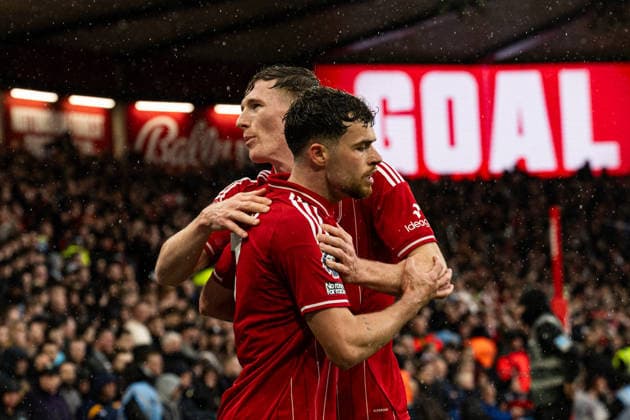 12th April 2026; The City Ground, Nottingham, England; Premier League Football, Nottingham Forest versus Aston Villa; Neco Williams of Nottingham Forest celebrates with Elliot Anderson after scoring in the 38th minute to make the score 1-1 GodfreyxPitt