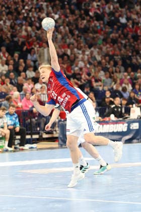 Handball Daikin Handball Bundesliga 2025 2026 - Handball Verein Hamburg vs. THW Kiel Frederik Bo Andersen (Hamburg), 7m, nicht erfolgreich Barclays Arena Hamburg