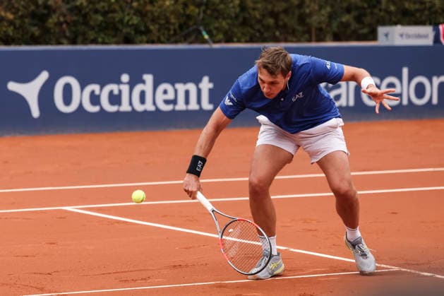 April 12, 2026, Barcelona, Barcelona, Spain: Hamad Medjedovic of Serbia in action agaisnt Quentin Halys of France in Qualifying match during the second day of the Barcelona Open Banc Sabadell 2026 at Real Club de Tenis Barcelona on April 12, 2026 in Barcelona, Spain. Barcelona Open Banc Sabadell - Conde Godo 2026 Day 2  - ZUMAa181 20260412_zaa_a181_346 Copyright: xJavierxBorregox