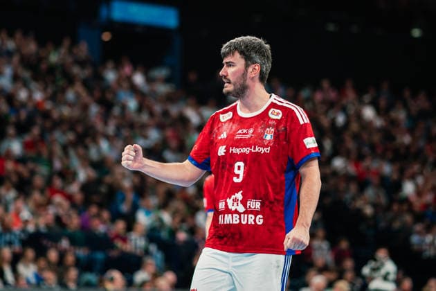 HBL: HSV Hamburg vs. THW Kiel, 12.04.2026 Jacob Lassen (HSV Hamburg, 9) jubelt; HBL: HSV Hamburg vs. THW Kiel am 12.04.2026 in der Barclays Arena, Hamburg Copyright: xBEAUTIFULxSPORTS Tonhäuserx