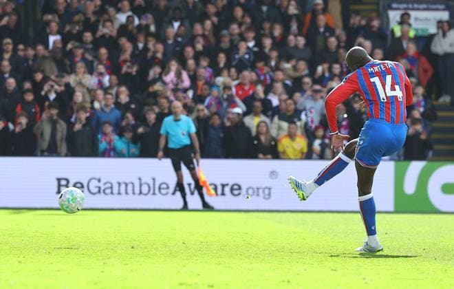 Jean-Philippe Mateta of Crystal Palace scores their sides second goal from penalty kick Crystal Palace v Newcastle United, Premier League, Football, Selhurst Park, London, UK - 12 Apr 2026London Selhurst Park United Kingdom EDITORIAL USE ONLY No use with unauthorised audio, video, data, fixture lists, club league logos or live services. Online in-match use limited to 120 images, no video emulation. No use in betting, games or single club league player publications. Copyright: xMichaelxZemanek Shutterstockx 16823618y