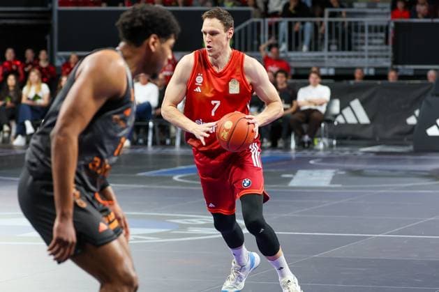 Johannes Voigtmann 7 (FC Bayern Muenchen Basketball) in Aktion, FC Bayern Muenchen Basketball vs. Niners Chemnitz, easyCredit BBL, Basketball, Bundesliga, Maenner, Hauptrunde, 12. April 2026 Muenchen Bayern Deutschland