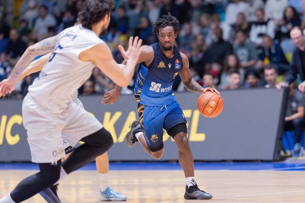 Frankfurt Skyliners - MLP Academics Heidelberg, easyCredit BBL Isaiah Swope (Skyliners, 1) Spiel der easyCredit BBL zwischen den Frankfurt Skyliners und den MLP Academics Heidelberg am 12. April 2026 in der Süwag Energie ARENA in Frankfurt am Main., Frankfurt am Main Hessen Deutschland Süwag Energie ARENA