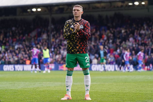 Crystal Palace v Newcastle United, Premier League Kieran Trippier of Newcastle United looks dejected while clapping the fans after the Crystal Palace v Newcastle United Premier League match at Selhurst Park, London, England on 12 April 2026 Credit: Dylan Hepworth Every Second Media Editorial use only. All images are copyright Every Second Media Limited. No images may be reproduced without prior permission. All rights reserved. Premier League and Football League images are subject to licensing agreements with Football DataCo Limited. see https: www.football-dataco.com Copyright: xIMAGO EveryxSecondxMediax ESM-1906-0075 DylanxHepworthx xEveryxSecondxMediax