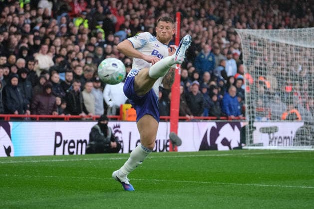 NOTTINGHAM, ENGLAND - APRIL 12: Ross Barkley of Aston Villa seen in action during the Premier league football match between Nottingham Forest and Aston Villa at the City Ground on April 12, 2026 in Nottingham, England. Copyright: xPaulxBonserx xSportsxPressxPhotox Sportspressphoto_SPR128255