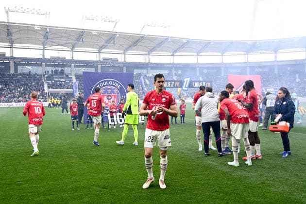 Toulouse FC v Lille OSC - Ligue 1 McDonald s 2025 2026 23 Aissa MANDI (losc) during the Ligue 1 McDonald s match between Toulouse and Lille at Stadium de Toulouse on April 12, 2026 in Toulouse, France. Toulouse France  Copyright: xFEPx 776348348