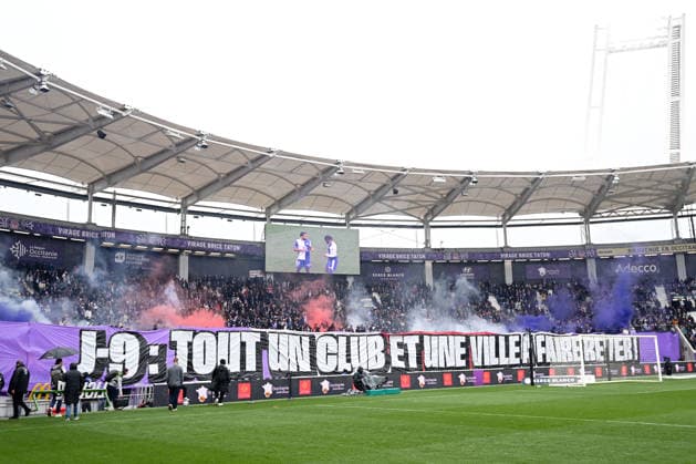 Toulouse FC v Lille OSC - Ligue 1 McDonald s 2025 2026 illustration during the Ligue 1 McDonald s match between Toulouse and Lille at Stadium de Toulouse on April 12, 2026 in Toulouse, France. Toulouse France  Copyright: xFEPx 776348348