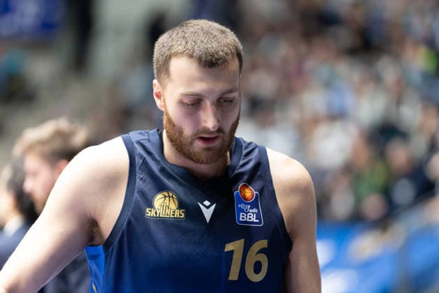 Basketball Bundesliga BBL, Frankfurt Skyliners vs. MLP Academics Heidelberg, Süwag Energie Arena Frankfurt am Main; 12.04.2026 Basketball Bundesliga BBL, Frankfurt am Main, Germany - 12.04.2026: Radii Caisin (Frankfurt Skyliners, 16) Porträt, Basketball Bundesliga BBL, Spiel der Frankfurt Skyliners vs. MLP Academics Heidelberg, Süwag Energie Arena Frankfurt am Main Copyright: xBEAUTIFULxSPORTS Freudensteinx