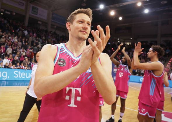 Patrick Heckmann Telekom Baskets Bonn nach Sieg vs. Basketball Löwen (Loewen) Braunschweig 29. Speiltag - Saison 2025 26