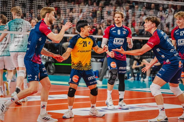 Volleyball Herren Bundesliga Playoffs Halbfinale 2025 2026 SVG Lüneburg vs. SWD powervolleys Düren 12.04.2026 Die Mannschaft der SVG Lüneburg jubelt