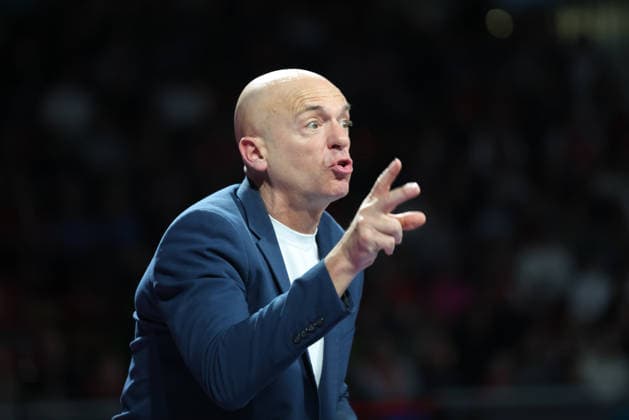 Rodrigo Pastore (Niners Chemnitz, Chef-Trainer) gestikuliert, GER, FC Bayern Basketball vs. Niners Chemnitz, Basketball, easycredit Basketball Bundesliga, 29. Spieltag, Saison 2025 2026, 12.04.2026, GER, FC Bayern Basketball vs. Niners Chemnitz, Basketball, easycredit Basketball Bundesliga, 29. Spieltag, Saison 2025 2026, 12.04.2026 Muenchen Copyright: xEibner-Pressefoto JennixMaulx EP_JML