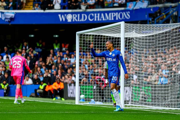 Chelsea v Manchester City, Premier League Joao Pedro (20) of Chelsea during the Premier League match between Chelsea and Manchester City at Stamford Bridge, London, UK on 12 April 2026. Editorial use only DataCo restrictions apply See www.football-dataco.com , Copyright: xNigelxKeenex PSI-24056-0065