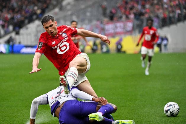 Toulouse FC v Lille OSC - Ligue 1 McDonald s 2025 2026 15 Romain PERRAUD (losc) during the Ligue 1 McDonald s match between Toulouse and Lille at Stadium de Toulouse on April 12, 2026 in Toulouse, France. Toulouse France  Copyright: xFEPx 776348348