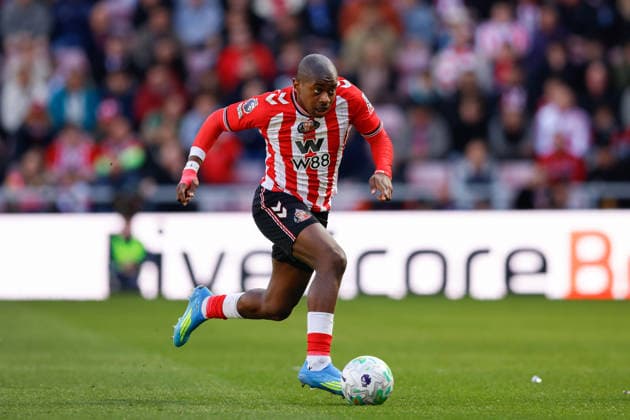 Sunderland v Tottenham Hotspur, Premier League Noah Sadiki of Sunderland runs at goal during the Sunderland v Tottenham Hotspur Premier League match at the Stadium of Light, Sunderland, England on 12 April 2026 Credit: Craig Cowan Every Second Media Editorial use only. All images are copyright Every Second Media Limited. No images may be reproduced without prior permission. All rights reserved. Premier League and Football League images are subject to licensing agreements with Football DataCo Limited. see https: www.football-dataco.com Copyright: xIMAGO EveryxSecondxMediax ESM-1907-0119 CraigxCowanx xEveryxSecondxMediax