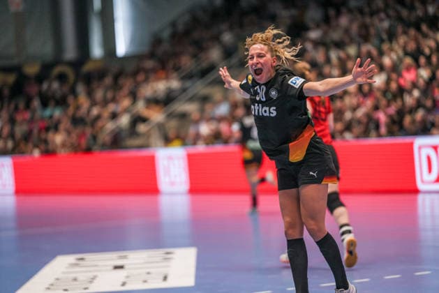 GER, Hamm, Deutschland vs Belgien, EHF EURO Qualifiers, Handball, EHF, Spielzeit 2025 2026, WESTPRESS arena, 6. Spieltag im Bild v.l.: DFB DFL REGULATIONS PROHIBIT ANY USE OF PHOTOGRAPHS AS IMAGE SEQUENCES AND OR QUASI-VIDEO, 12.04.2026 Copyright: HMBxMedia HendrikxHamelau