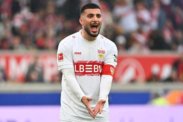Deniz UNDAV (VFB Stuttgart), Gestik,gibt Anweisungen, Aktion,Einzelbild,angeschnittenes Einzelmotiv,Halbfigur,halbe Figur. Fussball 1. Bundesliga Saison 2025 2026, 29.Spieltag, Spieltag29 VfB Stuttgart - Hamburger SV am 12.04.2026 MHP ARENA. *** Deniz UNDAV VFB Stuttgart , gestures,gives instructions,action,single image,cropped single motif,half figure,half figure Football 1 Bundesliga Season 2025 2026, 29 Matchday, Matchday29 VfB Stuttgart Hamburger SV on 12 04 2026 MHP ARENA