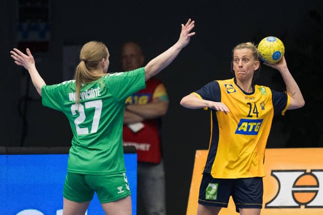 260412 Nathalie Hagman of Sweden during the women s EHF EURO Qualification, EM, Europameisterschaft handball match between Sweden and Lithuania on April 12, 2026 in Kosta. Photo: Suvad Mrkonjic BILDBYRAN COP 170 SM0457 handball handboll handball kval em em-kval qualification womens ehf euro qualification sverige sweden litauen lithuania dam bbeng sverige sweden Copyright: SUVADxMRKONJIC BB260412SM038