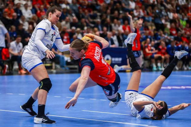 Handball, EHF EURO Cup Norway Slovakia Kristiansand 20260412 Norway s Vilde Mortensen Ingstad during the handball match in the EHF Euro Cup for women between Norway and Slovakia at Aquarama in Kristiansand The photo was taken on behalf of the Norwegian Handball Association Photo Trond R Teigen NTB Kristiansand Norway EDITORIAL USE ONLY RESTRICTED USE FOR BETTING COMPANIES  Copyright: xTrondxR.xTeigenx xNTBx