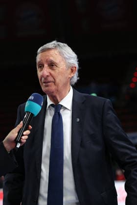 Svetislav Pesic (FC Bayern Basketball, Chef-Trainer) beim Interview nach dem Spiel, GER, FC Bayern Basketball vs. Niners Chemnitz, Basketball, easycredit Basketball Bundesliga, 29. Spieltag, Saison 2025 2026, 12.04.2026, GER, FC Bayern Basketball vs. Niners Chemnitz, Basketball, easycredit Basketball Bundesliga, 29. Spieltag, Saison 2025 2026, 12.04.2026 Muenchen Copyright: xEibner-Pressefoto JennixMaulx EP_JML