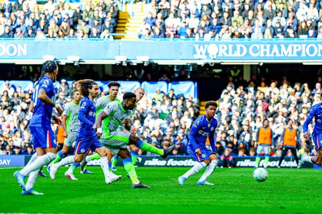 Chelsea v Manchester City, Premier League Goal 0-2 Marc GuÃ hi (15) of Manchester City scores a goal during the Premier League match between Chelsea and Manchester City at Stamford Bridge, London, UK on 12 April 2026. Editorial use only DataCo restrictions apply See www.football-dataco.com , Copyright: xNigelxKeenex PSI-24056-0079