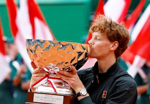 Rolex Monte-Carlo Masters PHOTOPQR NICE MATIN Dylan Meiffret ; Roquebrune Cap-Martin ; 12 04 2026 ; 119e edition du Rolex Monte-Carlo Masters de Tennis. Matchs du 8e jour. ICI : Finale du simple, Jannik Sinner remporte le trophe face a Carlos Alcaraz Roquebrune Cap-Martin France  Copyright: xPHOTOPQR NICExMATIN MAXPPPxDylanxMeiffretx 20260412NIM0783 20260412NIM0783