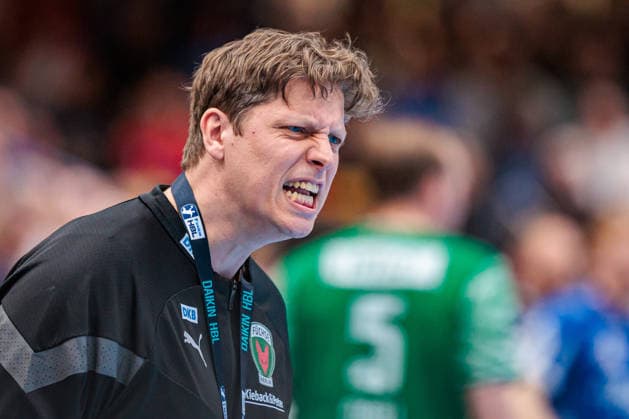 Aerger bei Nicolej Krickau (Fuechse Berlin, Trainer) GER, TBV Lemgo Lippe vs. Fuechse Berlin, Handball, 1. Bundesliga, 28. Spieltag, Spielzeit 2025 2026, 12.04.2026 GER, TBV Lemgo Lippe vs. Fuechse Berlin, Handball, 1. Bundesliga, 28. Spieltag, Spielzeit 2025 2026, 12.04.2026 Lemgo Copyright: xEibner-Pressefoto JanxRollingerx EP_JSK