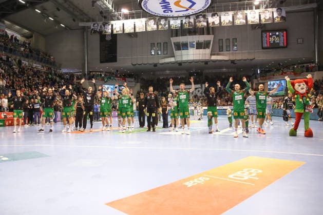 12.04.2026, xgox, Handball - Daikin HBL SC Magdeburg - HC Erlangen emspor, v.l. Magdeburg Jubel ueber den Sieg, Jubel nach Spielende Magdeburg