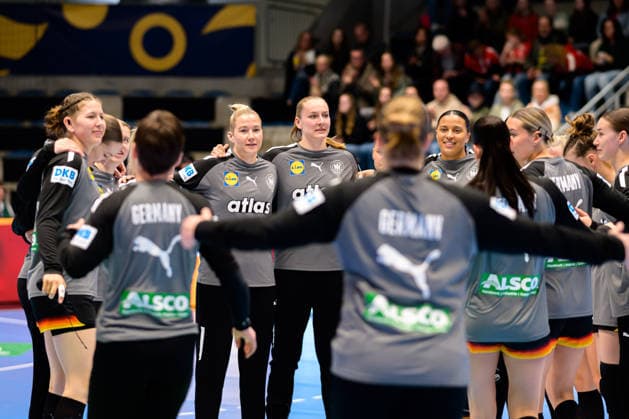Handball, Frauen: EM-Qualifikation, Deutschland - Belgien, 2. Runde, Gruppe 3, 6. Spieltag Hamm Westpress Arena Nordrhein-Westfalen Deutschland