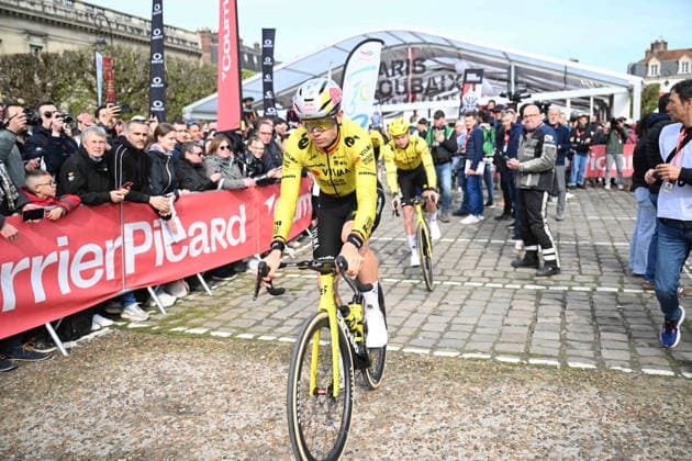 12-04-2026 Paris - Roubaix; 2026, Visma - Lease A Bike; Van Aert, Wout; Compiegne; 