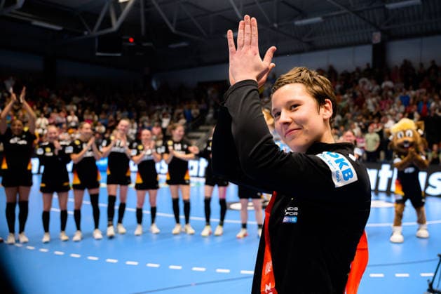 Handball, Frauen: EM-Qualifikation, Deutschland - Belgien, 2. Runde, Gruppe 3, 6. Spieltag Alina Grijseels (Deutschland) Hamm Westpress Arena Nordrhein-Westfalen Deutschland