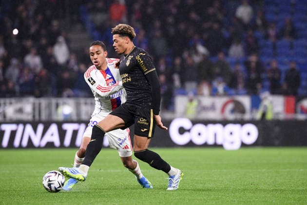 Olympique Lyonnais v FC Lorient - Ligue 1 McDonald s 2025 2026 99 Noah NARTEY (ol) - 08 Noah CADIOU (fcl) during the Ligue 1 McDonald s match between Lyon and Lorient at Groupama Stadium on April 12, 2026 in Lyon, France. Lyon France  Copyright: xFEPx 776348350