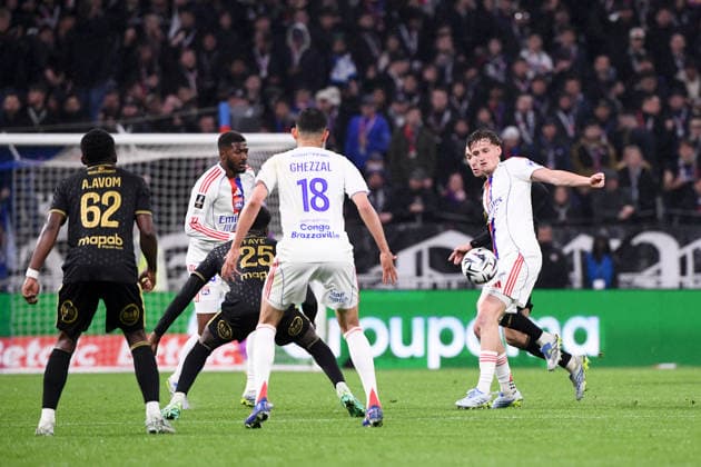 Olympique Lyonnais v FC Lorient - Ligue 1 McDonald s 2025 2026 23 Tyler MORTON (ol) during the Ligue 1 McDonald s match between Lyon and Lorient at Groupama Stadium on April 12, 2026 in Lyon, France. Lyon France  Copyright: xFEPx 776348350