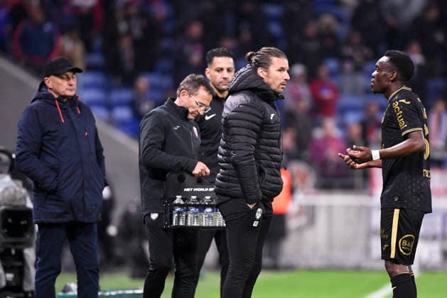Olympique Lyonnais v FC Lorient - Ligue 1 McDonald s 2025 2026 62 Arthur AVOM (fcl) - Yannick CAHUZAC (Entraineur adjoint Lorient FCL) during the Ligue 1 McDonald s match between Lyon and Lorient at Groupama Stadium on April 12, 2026 in Lyon, France. Lyon France  Copyright: xFEPx 776348350