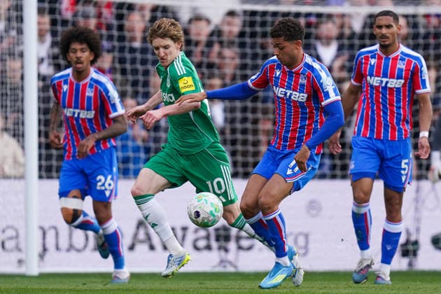 Crystal Palace v Newcastle United, Premier League Anthony Gordon of Newcastle United and Brennan Johnson of Crystal Palace battling for the ball during the Crystal Palace v Newcastle United Premier League match at Selhurst Park, London, England on 12 April 2026 Credit: Dylan Hepworth Every Second Media Editorial use only. All images are copyright Every Second Media Limited. No images may be reproduced without prior permission. All rights reserved. Premier League and Football League images are subject to licensing agreements with Football DataCo Limited. see https: www.football-dataco.com Copyright: xIMAGO EveryxSecondxMediax ESM-1906-0120 DylanxHepworthx xEveryxSecondxMediax
