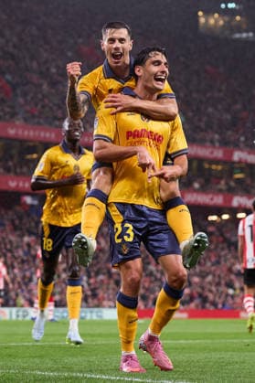 April 12, 2026, Bilbao, Vizcaya, SPAIN: Sergi Cardona of Villarreal CF celebrates after scoring the team s first goal during the LaLiga EA Sports match between Athletic Club and Villarreal CF at San Mames on April 12, 2026, in Bilbao, Spain. Bilbao SPAIN - ZUMAa181 20260412_zaa_a181_520 Copyright: xRicardoxLarreinax
