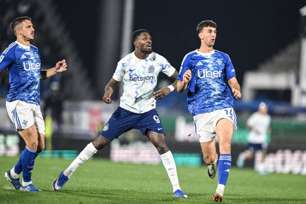 CALCIO - Serie A - Como 1907 vs Inter - FC Internazionale Marcus Thuram of Inter FC celebrating after a goal during the Italian Serie A football match between Calcio Como and Inter FC on 12 of Avril 2026 at the Giuseppe Senigallia stadium in Como, Italy Como Italy  Copyright: xIPAxSport ABACAx
