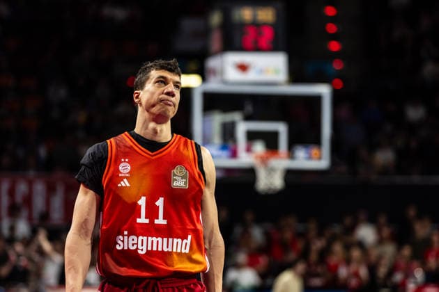 GER, easy-Credit Basketball-Bundesliga, FC Bayern München Basketball - Niners Chemnitz. 12.04.2026, BMW Park, München, GER, easy-Credit Basketball-Bundesliga, FC Bayern München Basketball - Niners Chemnitz. Vladimir LuÄiÄ‡ Vladimir Lucic (FC Bayern München Basketball 11) Foto Alexander Trienitz München BMW Park Bayern Deutschland