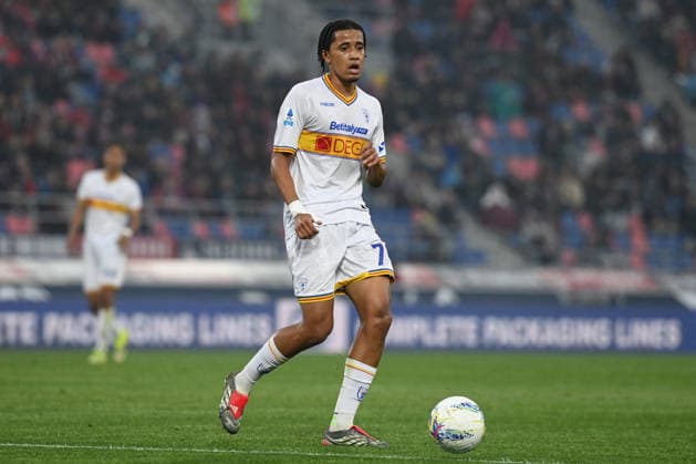CALCIO - Serie A - Bologna FC vs US Lecce Ngom Oumar (Us Lecce) in action during Bologna FC vs US Lecce, Italian soccer Serie A match in Bologna, Italy, April 12 2026 Bologna Italy  Copyright: xIPAxSport ABACAx