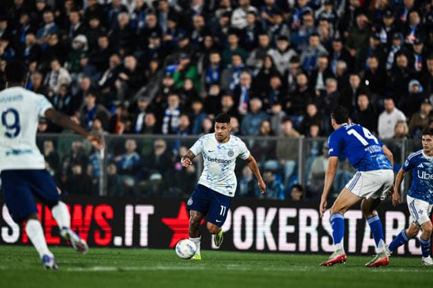CALCIO - Serie A - Como 1907 vs Inter - FC Internazionale Luis Henrique of Inter in action during the Italian Serie A football match between Calcio Como and Inter FC on 12 of Avril 2026 at the Giuseppe Senigallia stadium in Como, Italy Como Italy  Copyright: xIPAxSport ABACAx