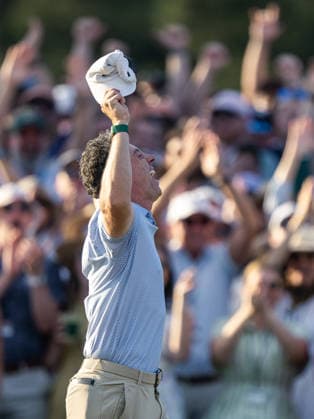 260412 Rory McIlroy of Northern Ireland celebrates during the final round of the 2026 Masters Golf Tournament on April 12, 2026 in Augusta. Photo: Petter Arvidson BILDBYRAN kod PA PA1196 golf masters bbeng the masters augusta jubel Copyright: PETTERxARVIDSON BB260412PA255