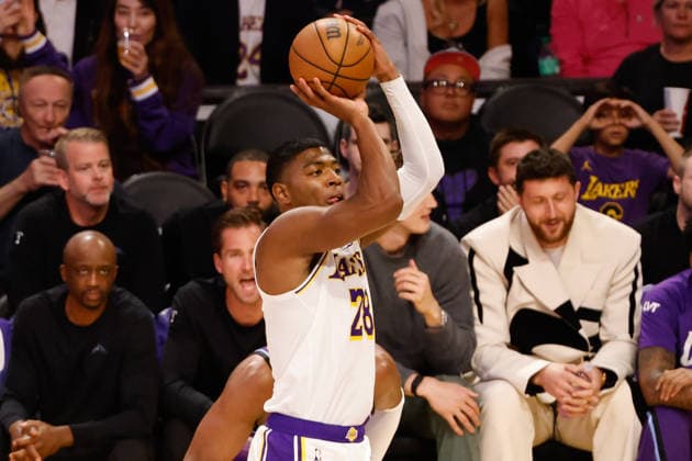 LOS ANGELES, CA - APRIL 12: Los Angeles Lakers forward Rui Hachimura (28) shoots the ball during the Utah Jazz vs Los Angeles Lakers game on April 12, 2026, at Crypto.com Arena in Los Angeles, CA. (Photo by Jevone Moore Icon Sportswire) NBA, Basketball Herren, USA APR 12 Utah Jazz at Los Angeles Lakers EDITORIAL USE ONLY Icon20260412012