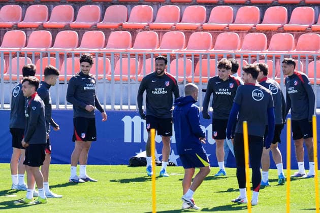 April 13, 2026, Majadahonda, Madrid, Spain: Nico Gonzalez during the training day of Atletico de Madrid ahead the UEFA Champions League 2025 26 Quarter-Final Second Leg match against FC Barcelona, Barca at Ciudad Deportiva Wanda Atletico de Madrid on April 13, 2026, in Majadahonda, Madrid, Spain. Majadahonda Spain - ZUMAa181 20260413_zaa_a181_011 Copyright: xDennisxAgyemanx
